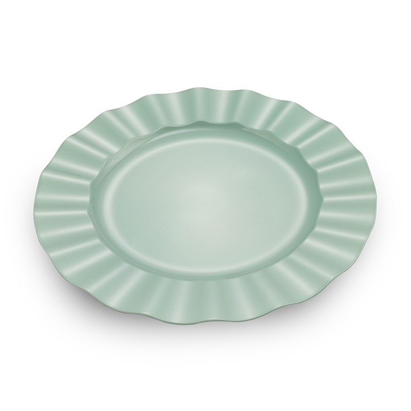 plastic plates